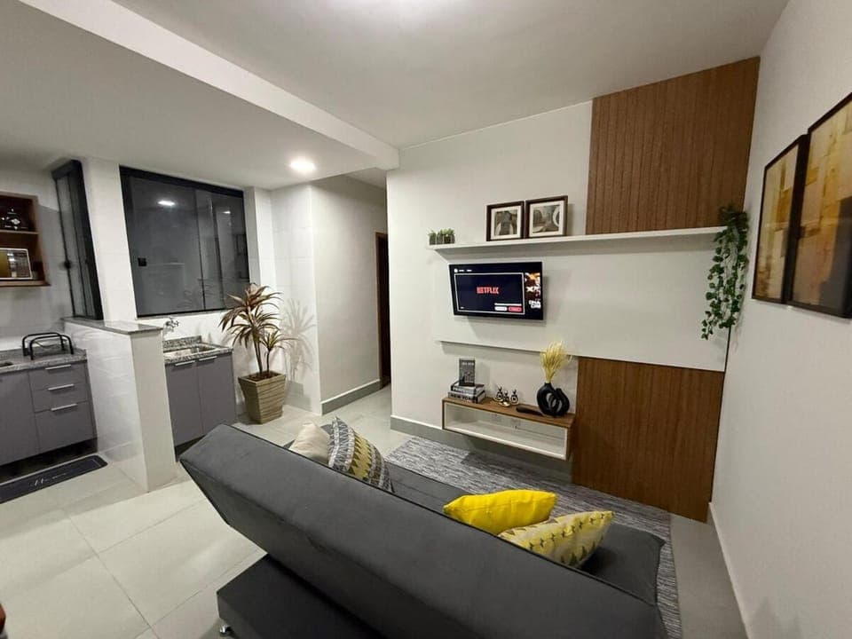 Lindo apto no térreo, prox shopping, padarias, mercados, farmácias e etc Apartment in State of Rio de Janeiro