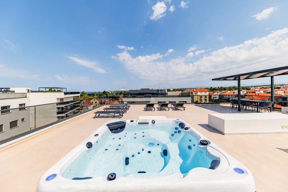 Day, Natural landscape, sunbed