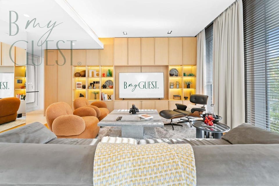 Living room, Seating area, Text overlay