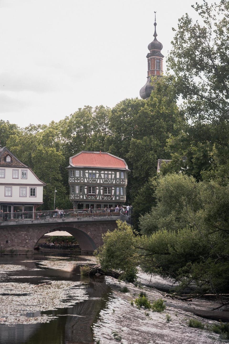 Property building, Nearby landmark, Natural landscape, Landmark view, River view