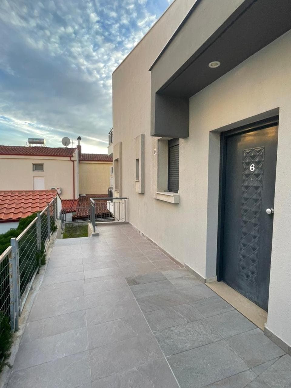 Property building, Balcony/Terrace