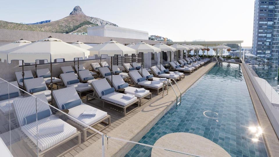 Nearby landmark, Day, Mountain view, Pool view, Swimming pool, sunbed