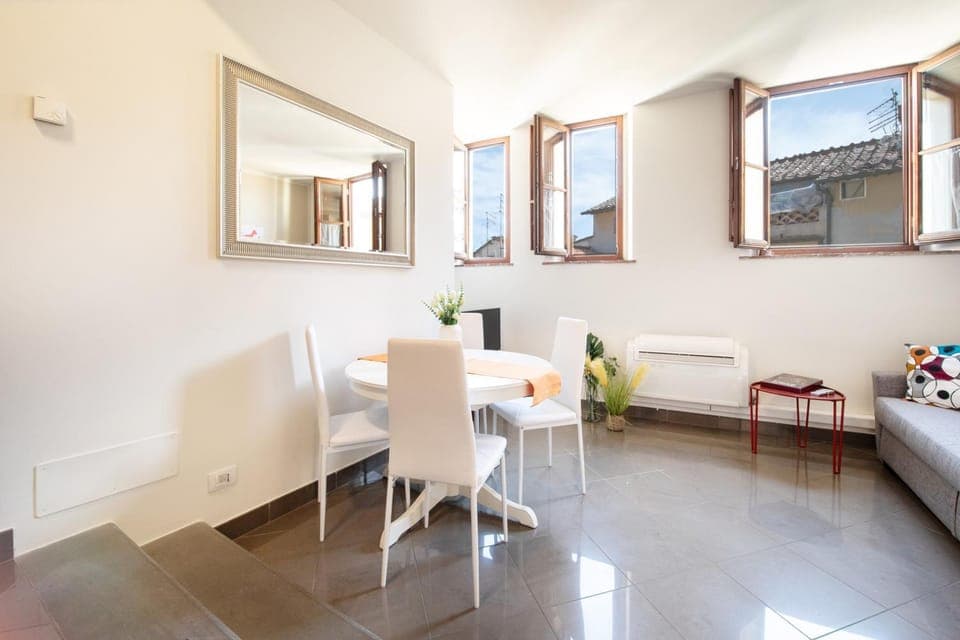 Communal lounge/ TV room, Living room