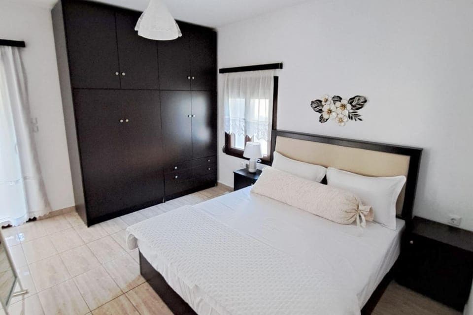 Bed, Bedroom, wardrobe