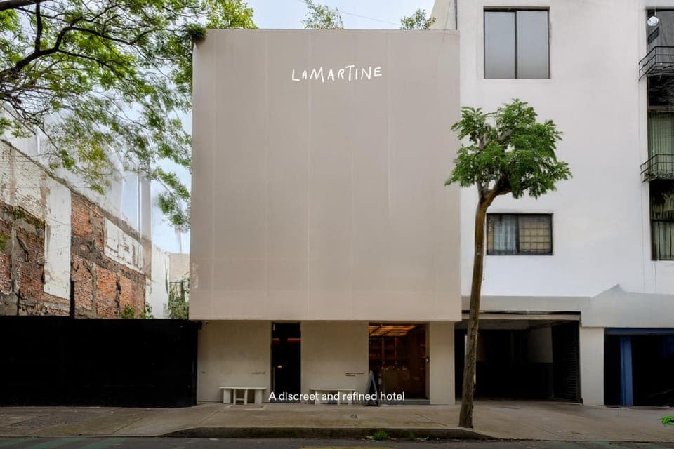 Property building, Day