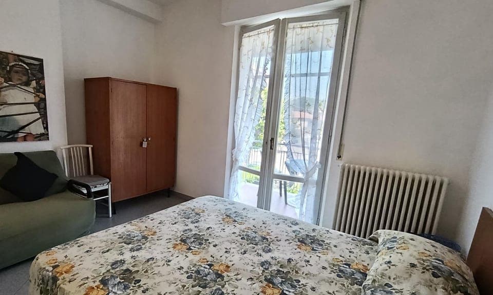 Bed, Balcony/Terrace, Bedroom, wardrobe