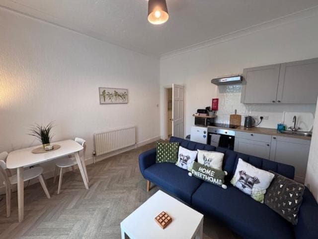 Kitchen or kitchenette, Living room, Dining area