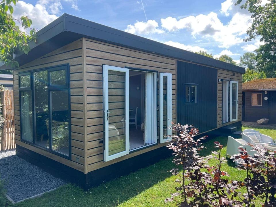 Property building, Summer