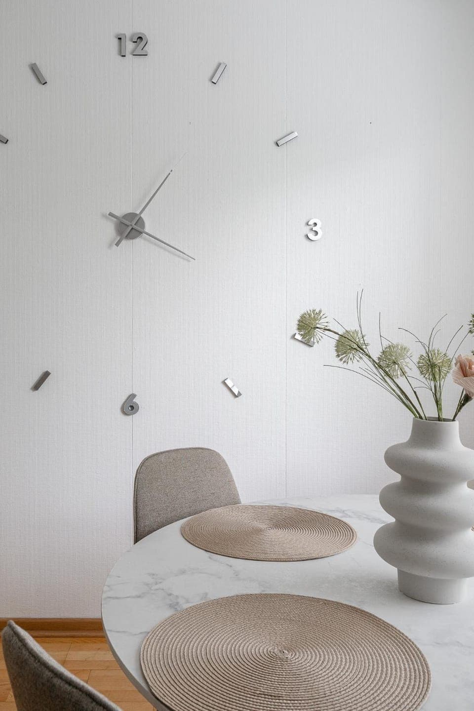 Decorative detail, Dining area