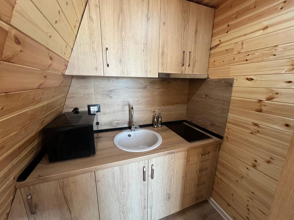 Kitchen or kitchenette, stove