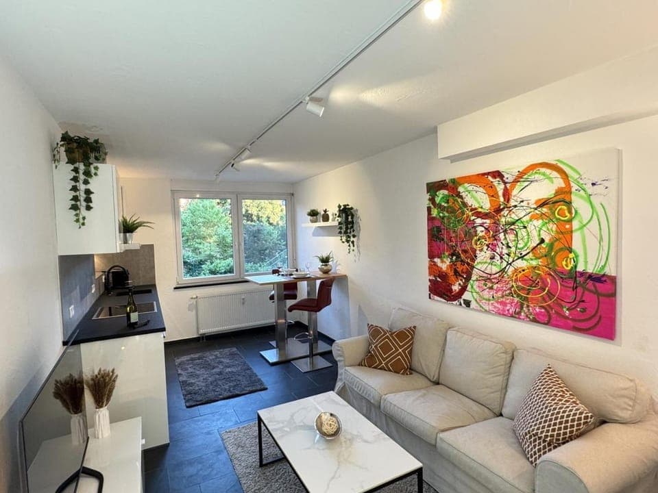 TV and multimedia, Living room, Photo of the whole room, Seating area, kitchen