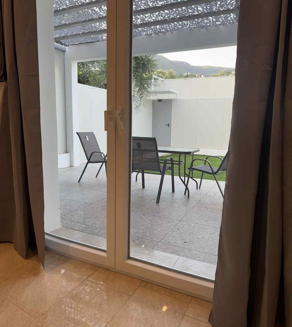 Balcony/Terrace, Dining area