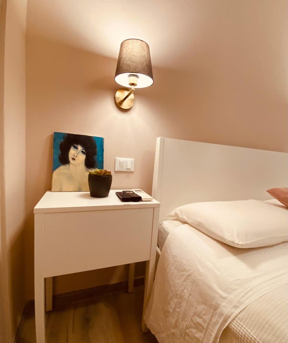 Living room, Bedroom