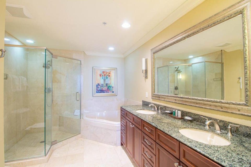 Two-Bedroom Harborwalk Village Vacation Rental House in Okaloosa Island