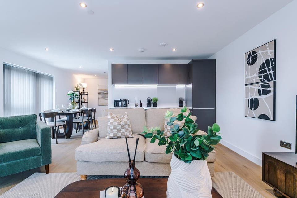 Kitchen or kitchenette, Seating area, Dining area, minibar