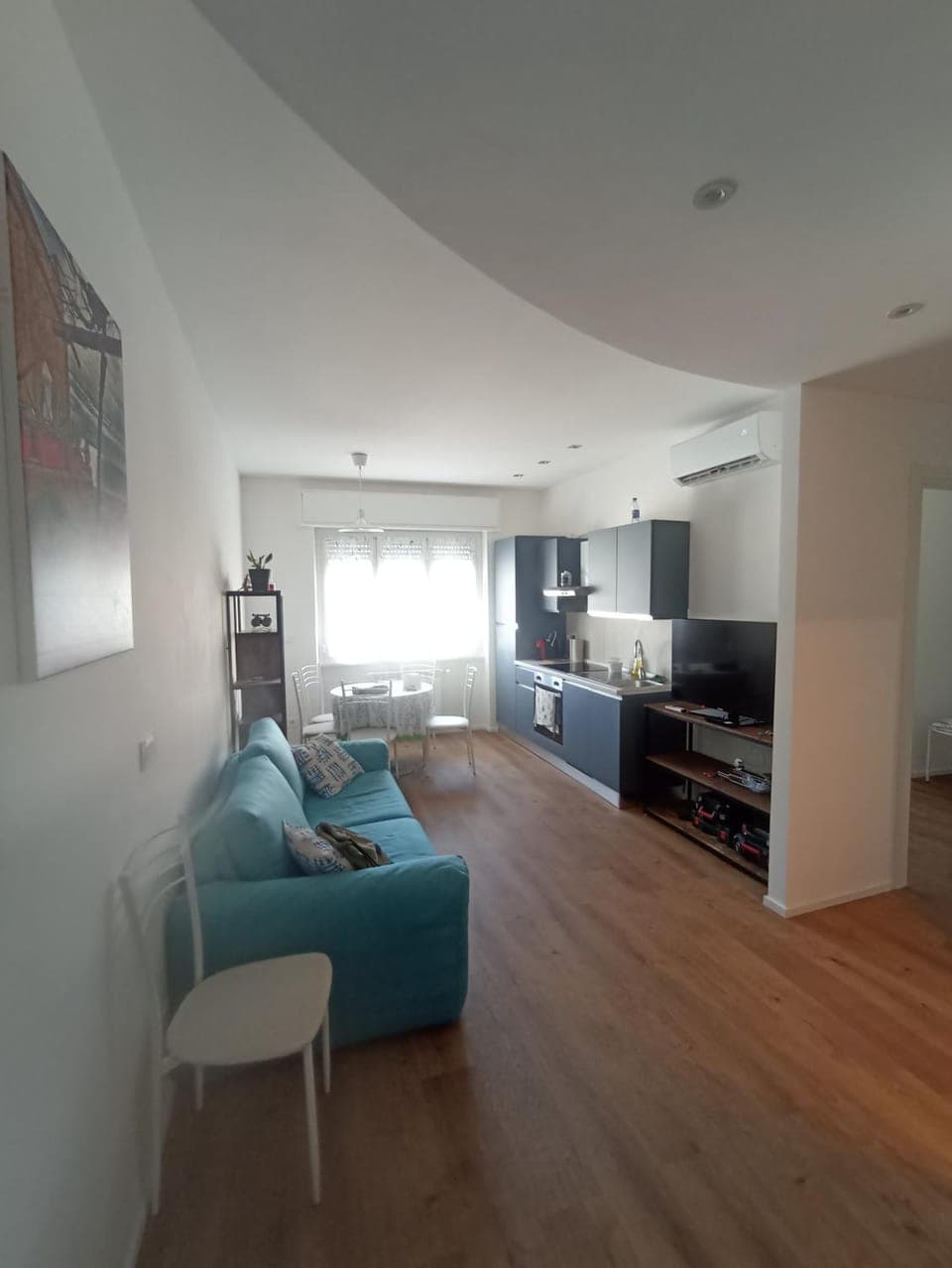 TV and multimedia, Living room, Dining area