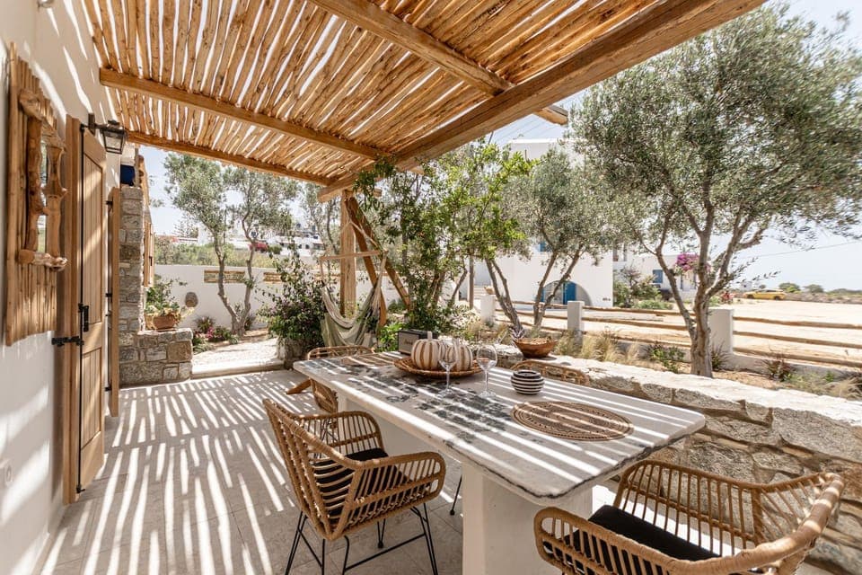 Property building, Patio, Patio, Staff, Staff, Spring, Day, Night, People, People, Natural landscape, Summer, Game Room, Garden, Garden, Nightclub / DJ, View (from property/room), Balcony/Terrace, Balcony/Terrace, Living room, Food and drinks, Food and drinks, Other, Other, Decorative detail, Decorative detail, Seating area, Dining area, Windsurfing, Autumn, On site, Text overlay, Text overlay, Guests, Guests, Garden view, Garden view, Landmark view, Landmark view, Street view, Street view, Area and facilities, Area and facilities, Meals, Meals, Breakfast, Lunch, Lunch, Dinner, Drinks, Drinks, Alcoholic drinks, Alcoholic drinks, Non alcoholic drinks, Non alcoholic drinks, Seasons, Time of day, Sunrise, Sunset, children, children, young children, young children, older children, older children, group of guests, group of guests, Family, Family, Quiet street view, Inner courtyard view, concierge, furniture, furniture, furniture, internet, internet, room service, room service, soundproof, VIP, VIP, VIP, wedding, wedding, air conditioner, air conditioner