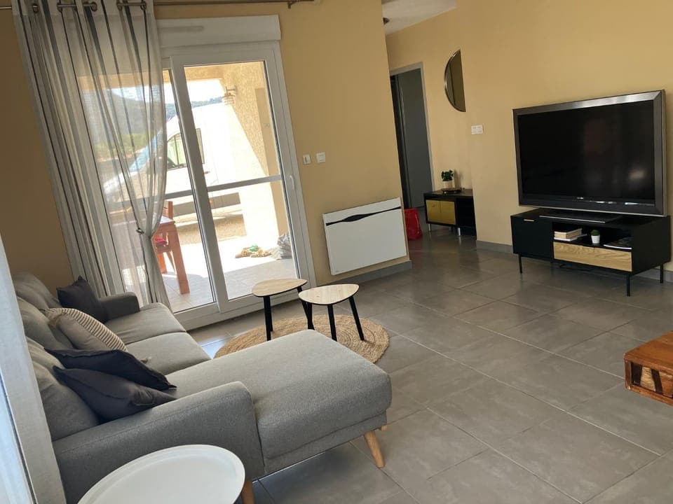 TV and multimedia, Living room, internet