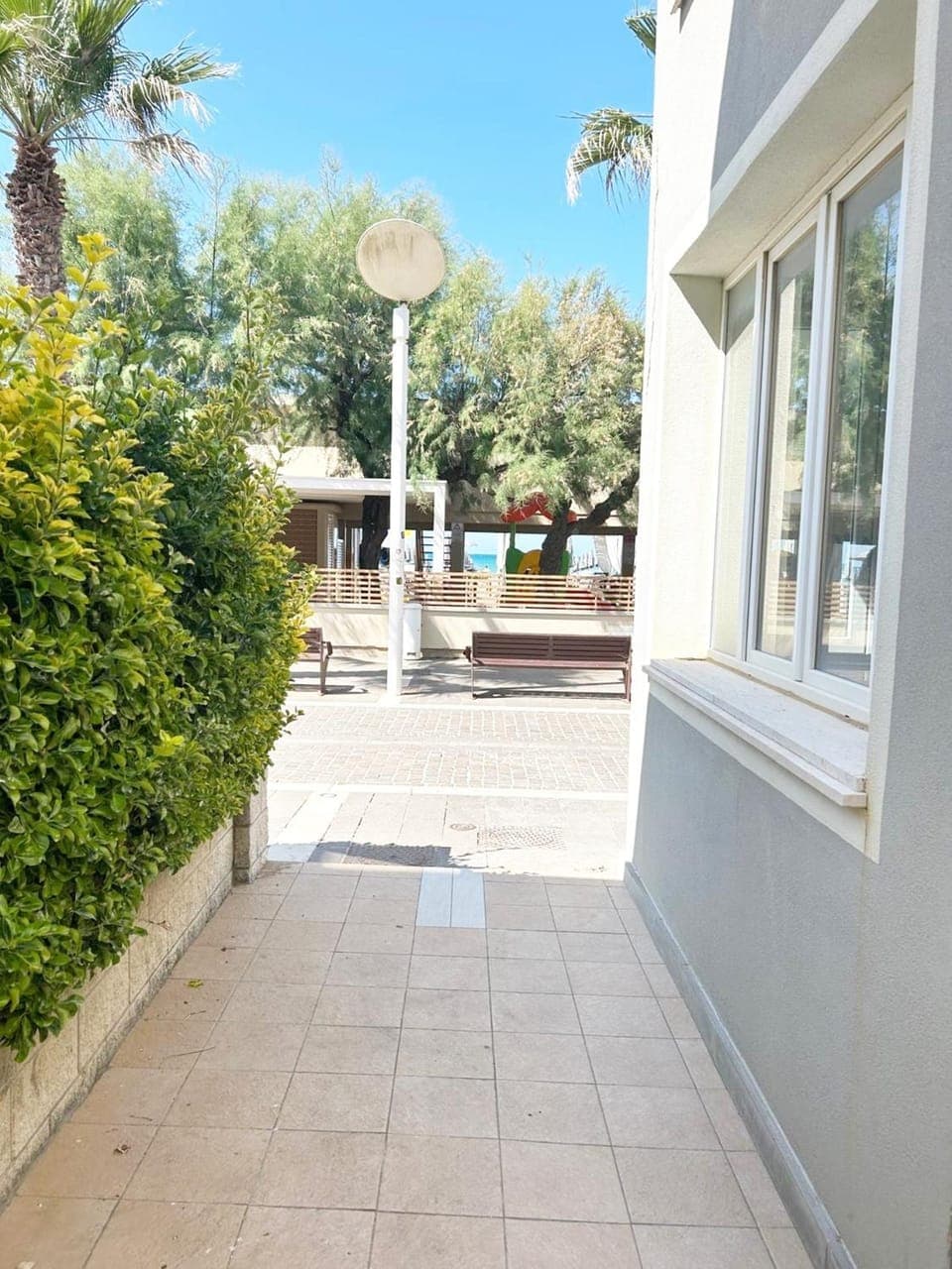 Facade/entrance, Day