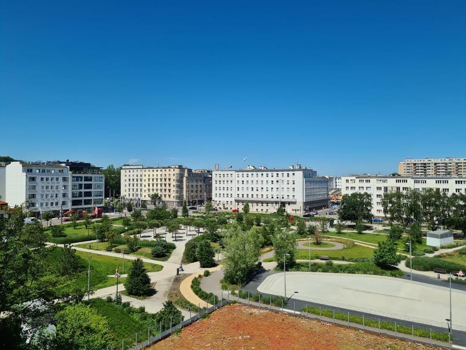 Neighbourhood, Natural landscape, City view, Location