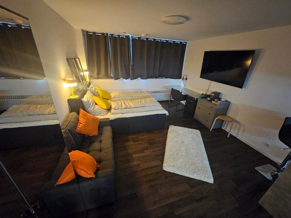 Photo of the whole room