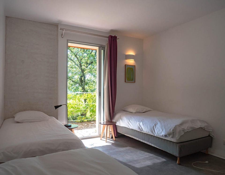 Property building, Living room, Bedroom