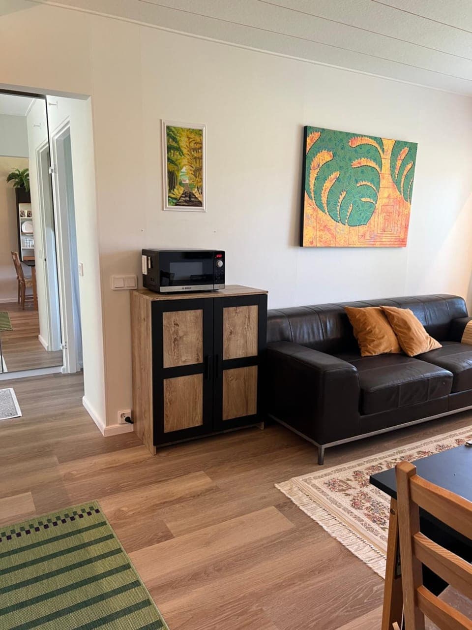 Kaisla - kaunis huoneisto järvimaisemalla Apartment in Uusimaa