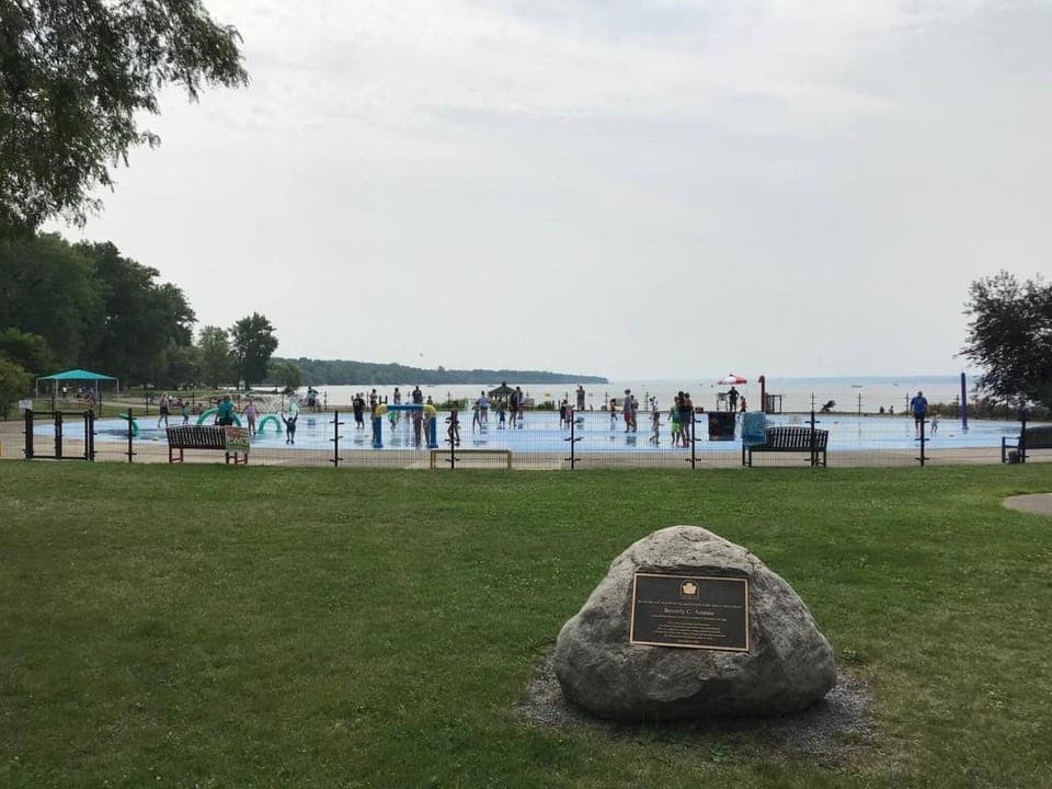 Nearby landmark, Off site, Natural landscape, Lake view