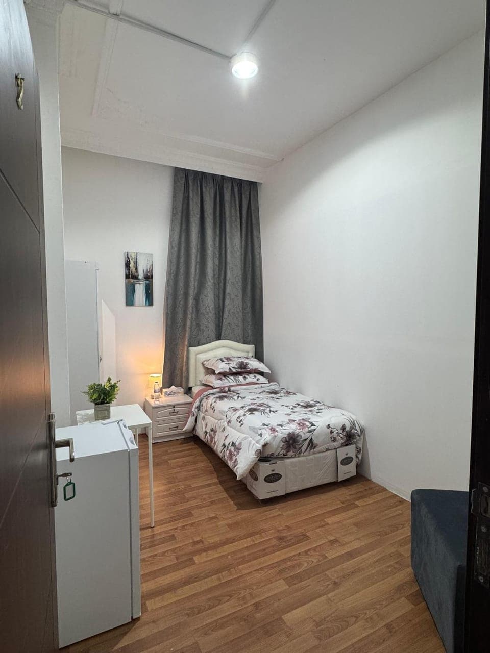 Bed, Photo of the whole room, Bedroom, wardrobe