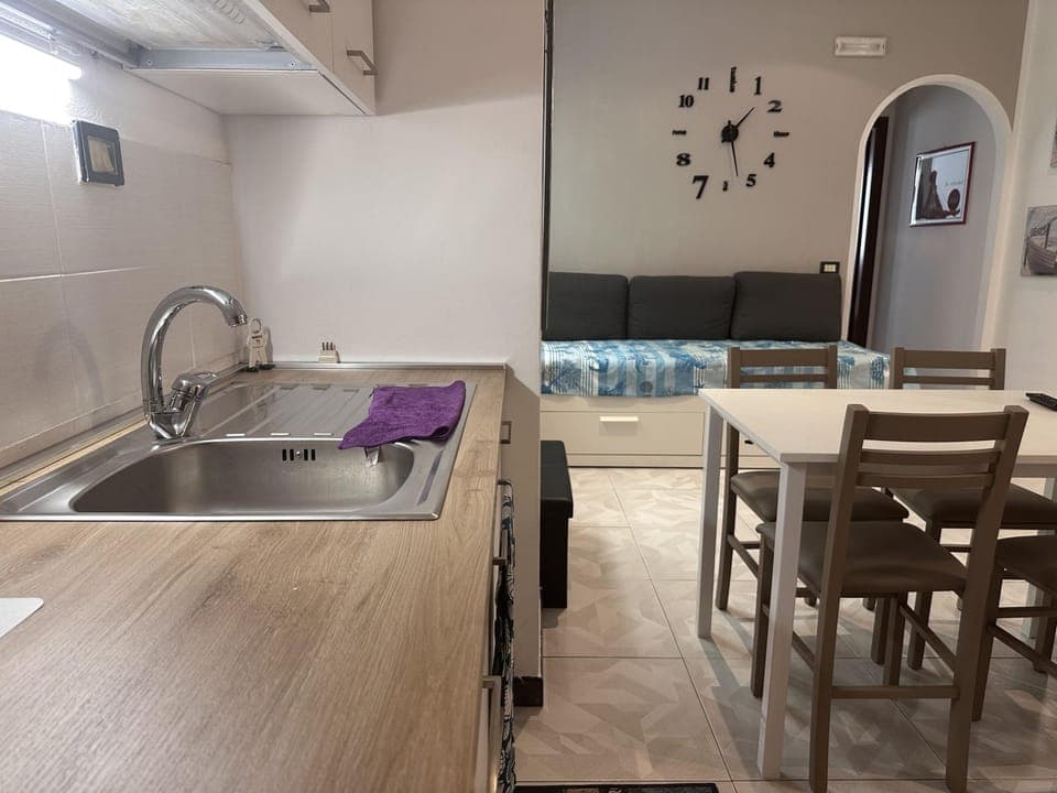 Kitchen or kitchenette, Living room, Dining area