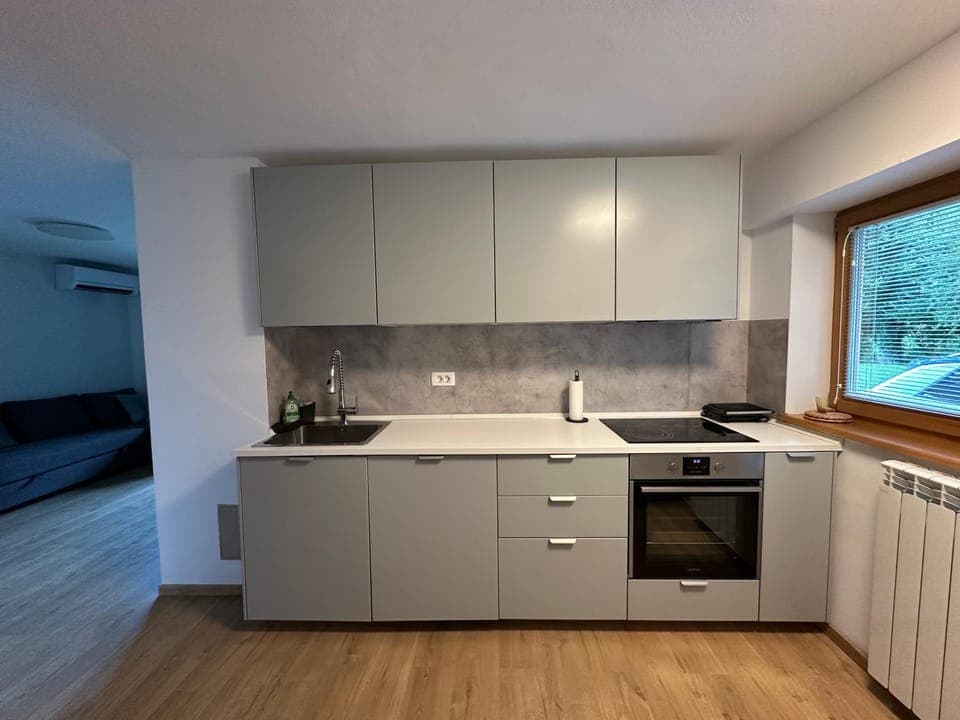 dishwasher, oven, stove, toaster, kitchen