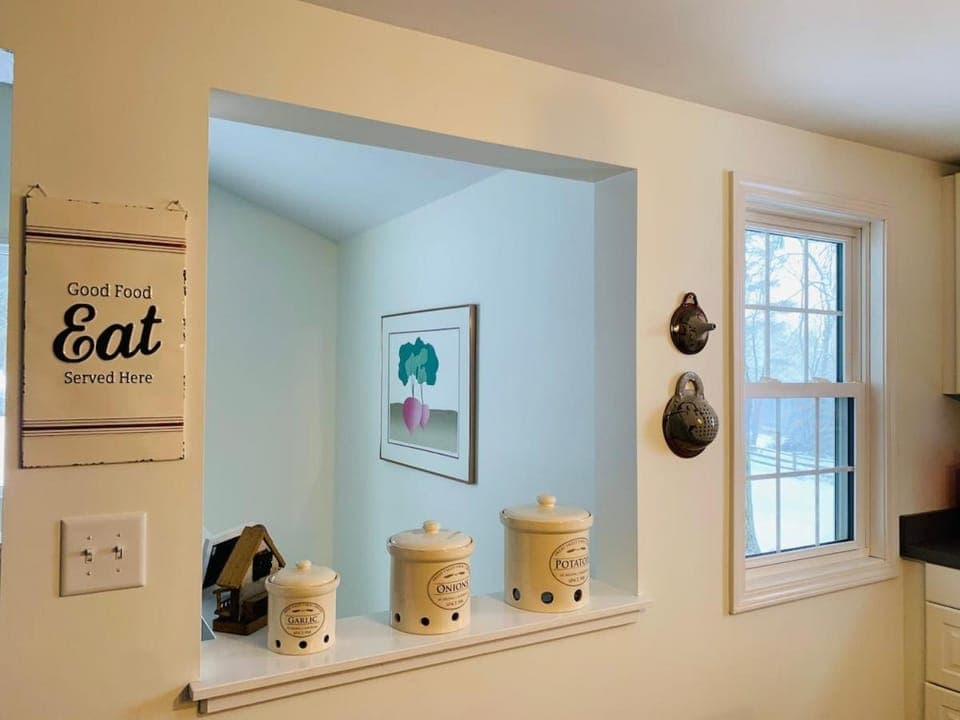 Kitchen or kitchenette