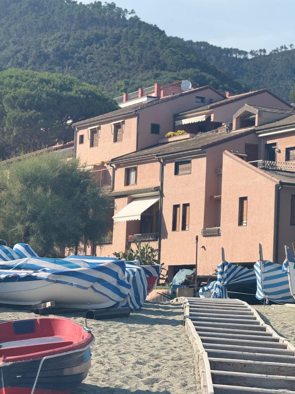 Property building, Day, Natural landscape