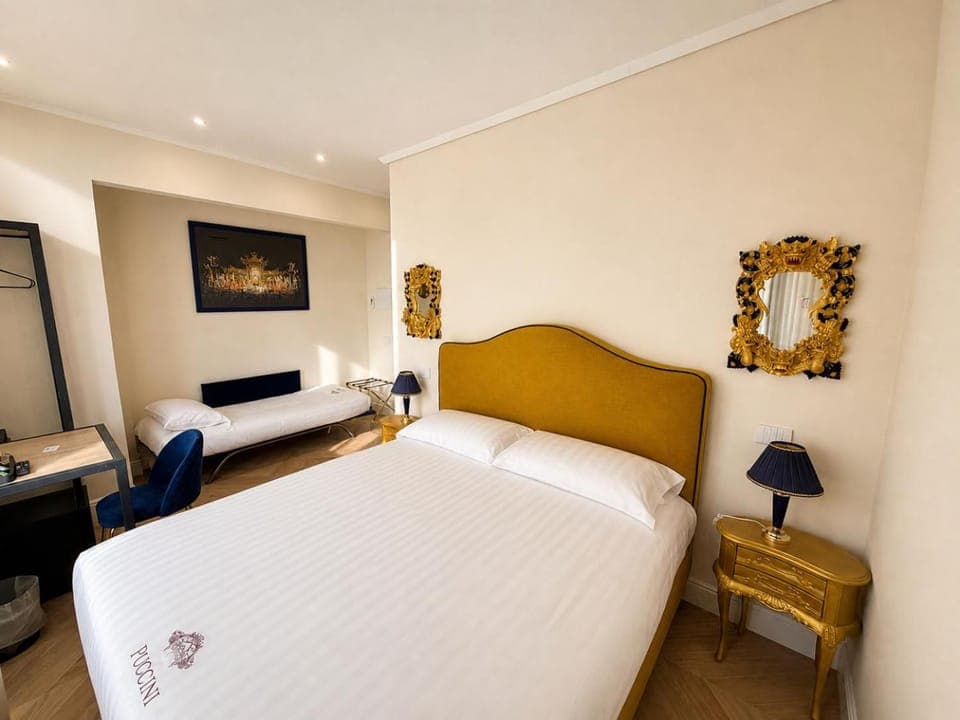 Puccini Luxury Rooms Bed and Breakfast in Lucca