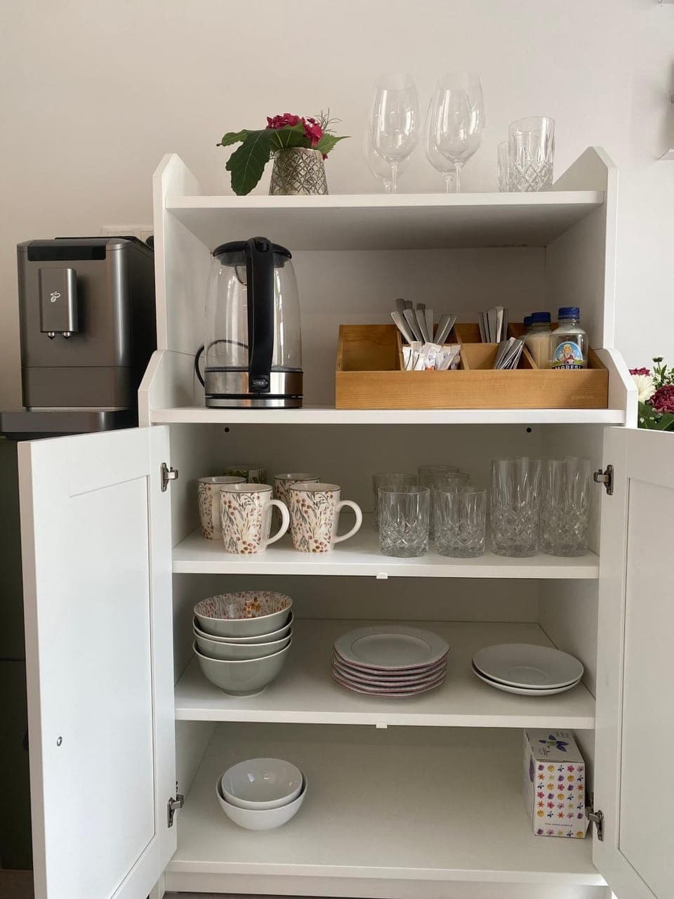 Coffee/tea facilities