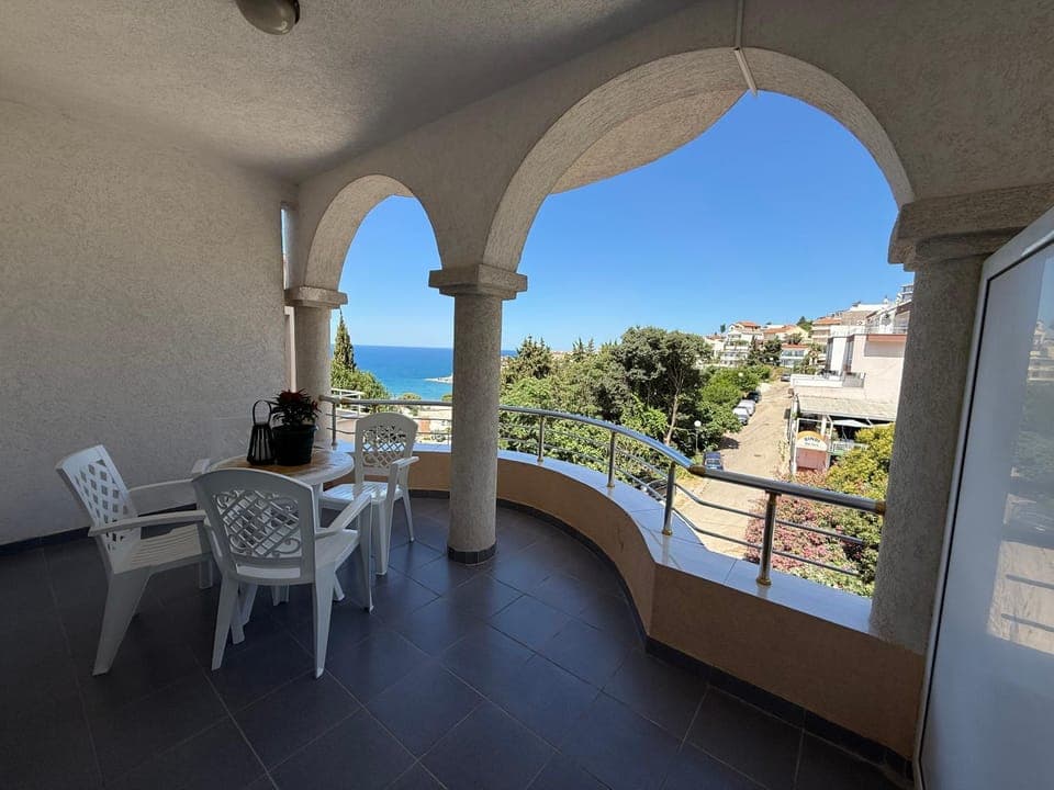 Patio, View (from property/room), Balcony/Terrace, Seating area, Sea view