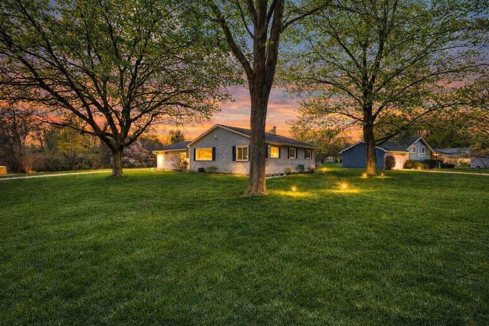 Property building, Garden view