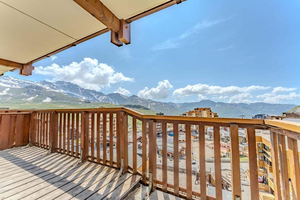 View (from property/room), Balcony/Terrace, Mountain view