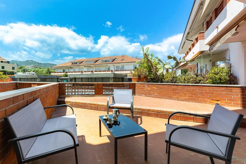 View (from property/room), Balcony/Terrace, Mountain view