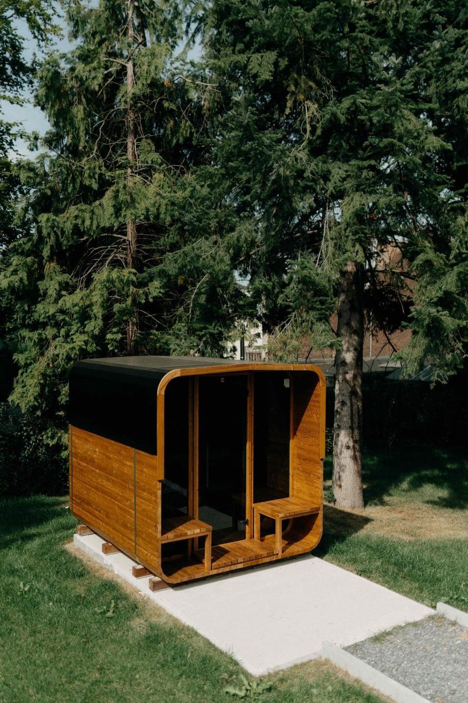 Sauna, Swimming pool