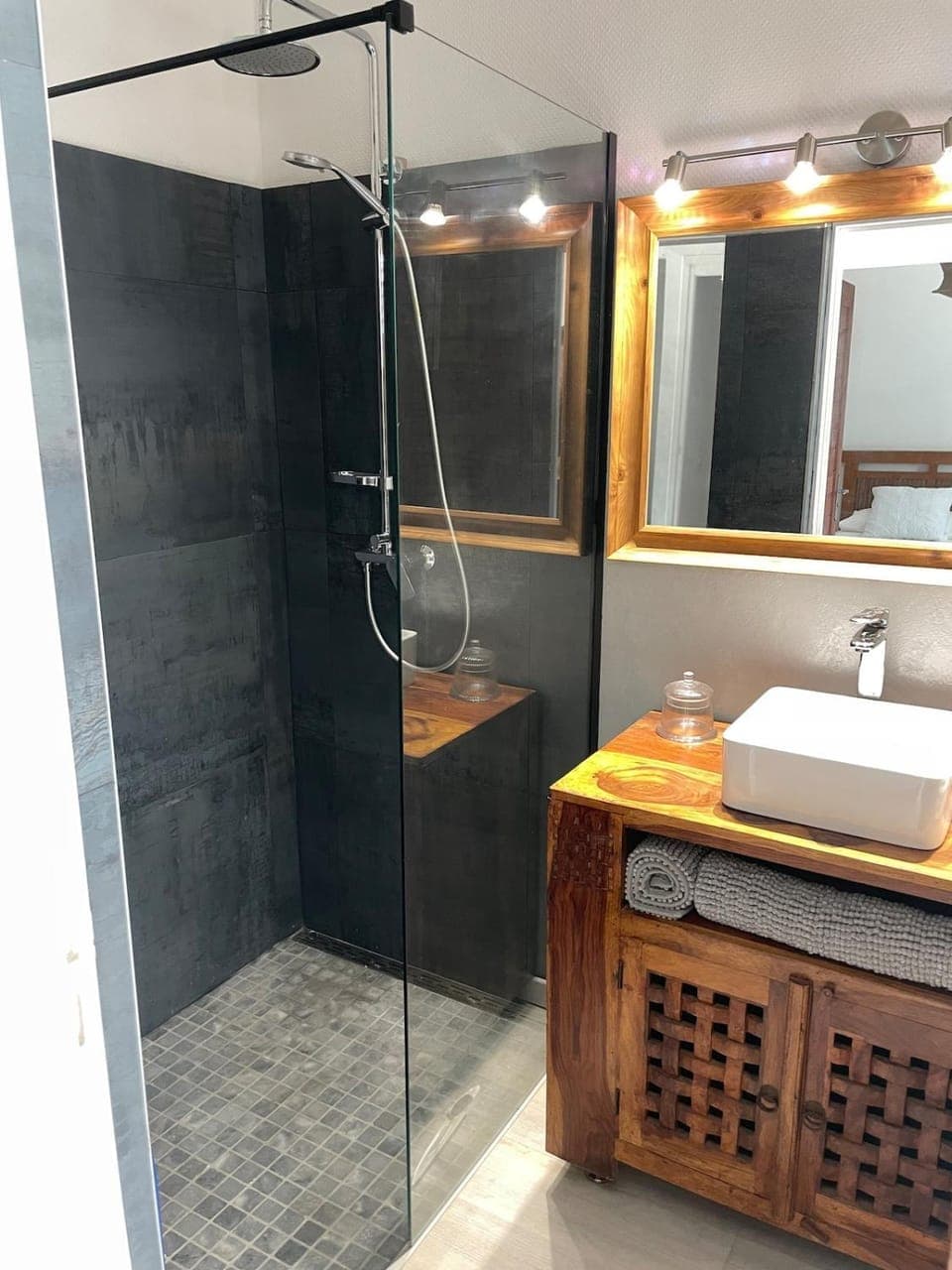 Shower, Bathroom