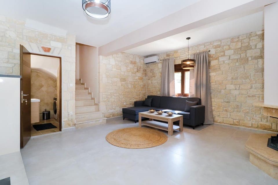 Living room, Seating area, air conditioner