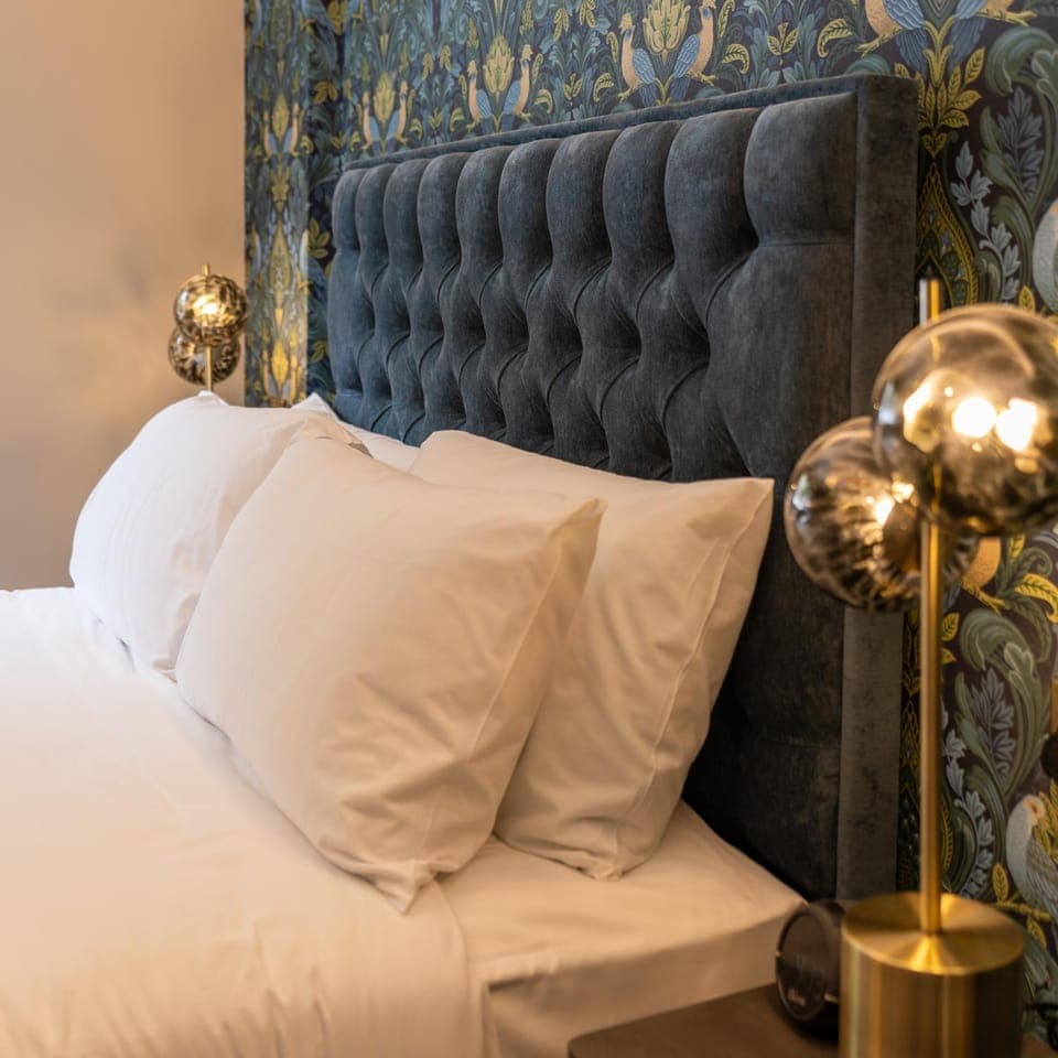 Bed, Bedroom