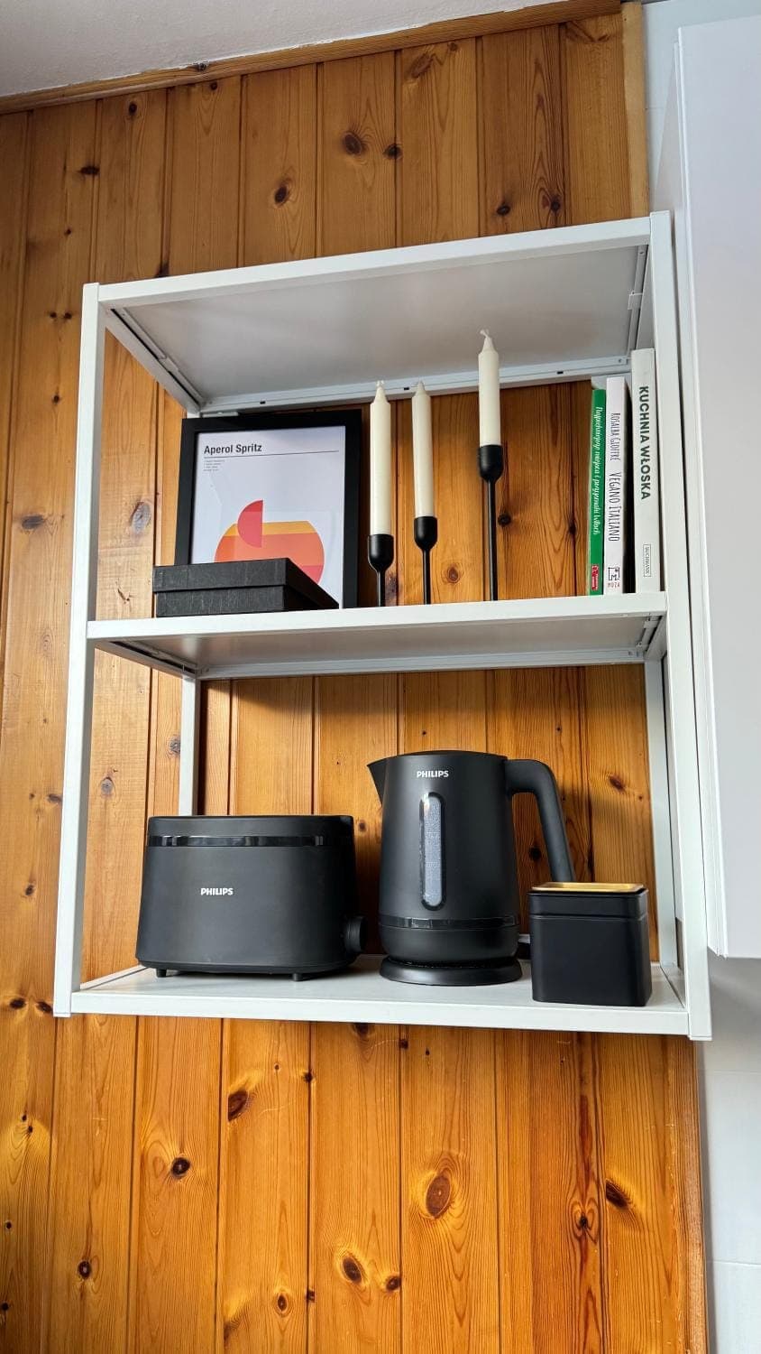 Coffee/tea facilities, toaster