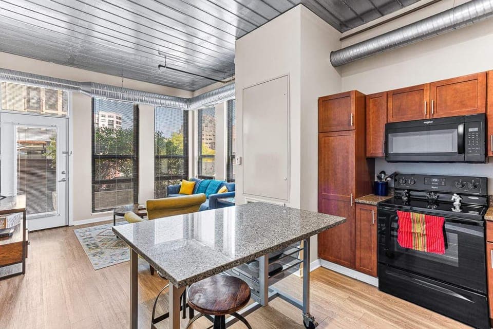 2 Separate 2BR Units Near Big House & Downtown Apartment in Ann Arbor