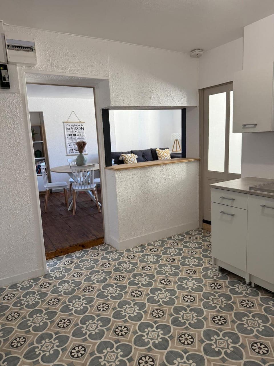 Kitchen or kitchenette