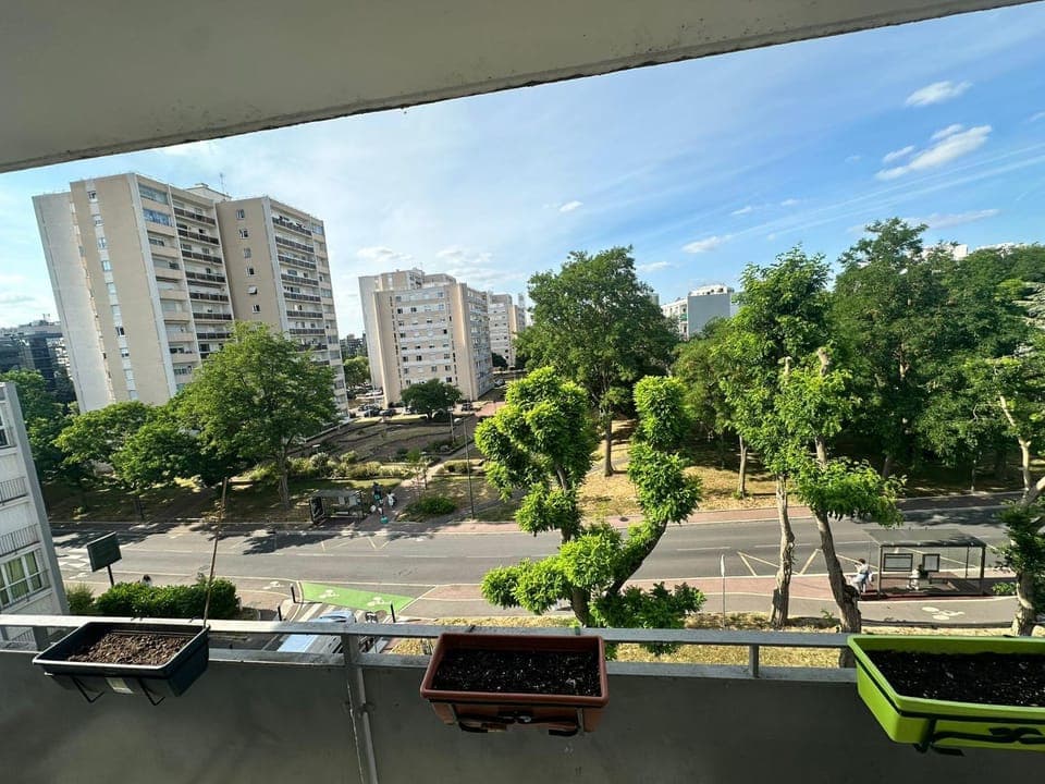 View (from property/room), Balcony/Terrace, City view