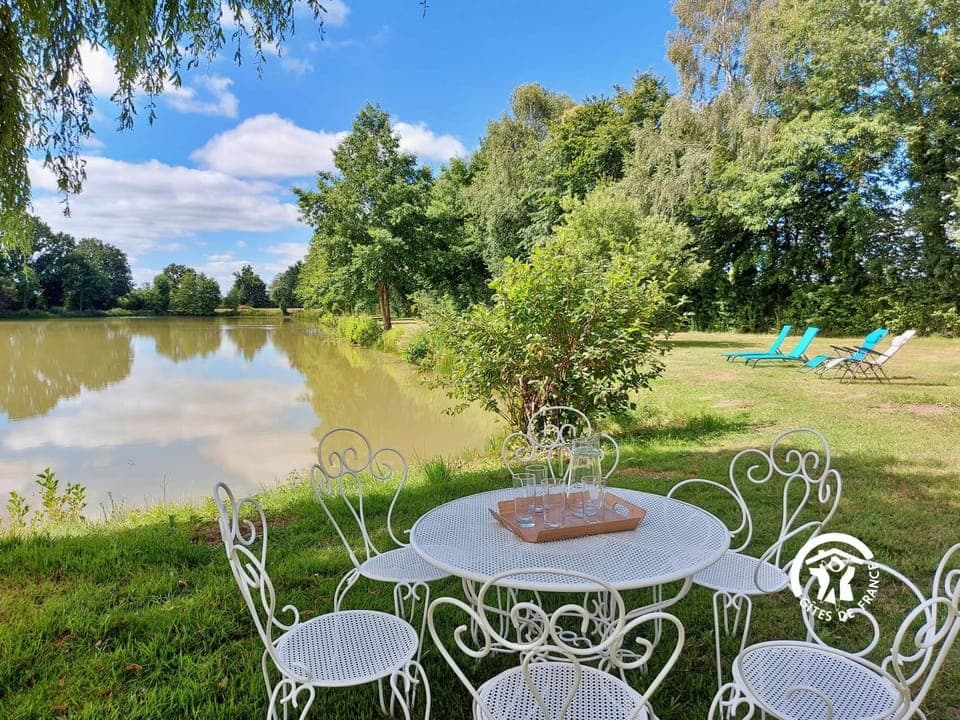 Spring, Day, Natural landscape, Garden, Garden view, Lake view