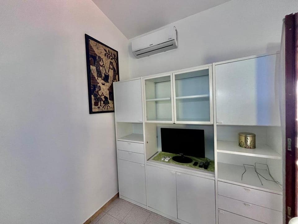 TV and multimedia, Kitchen or kitchenette, air conditioner