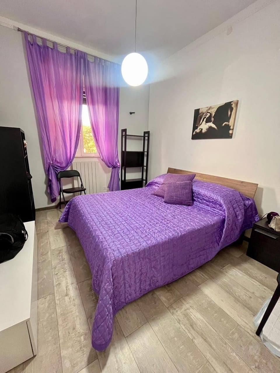 Bed, TV and multimedia, Photo of the whole room, Evening entertainment, Bedroom